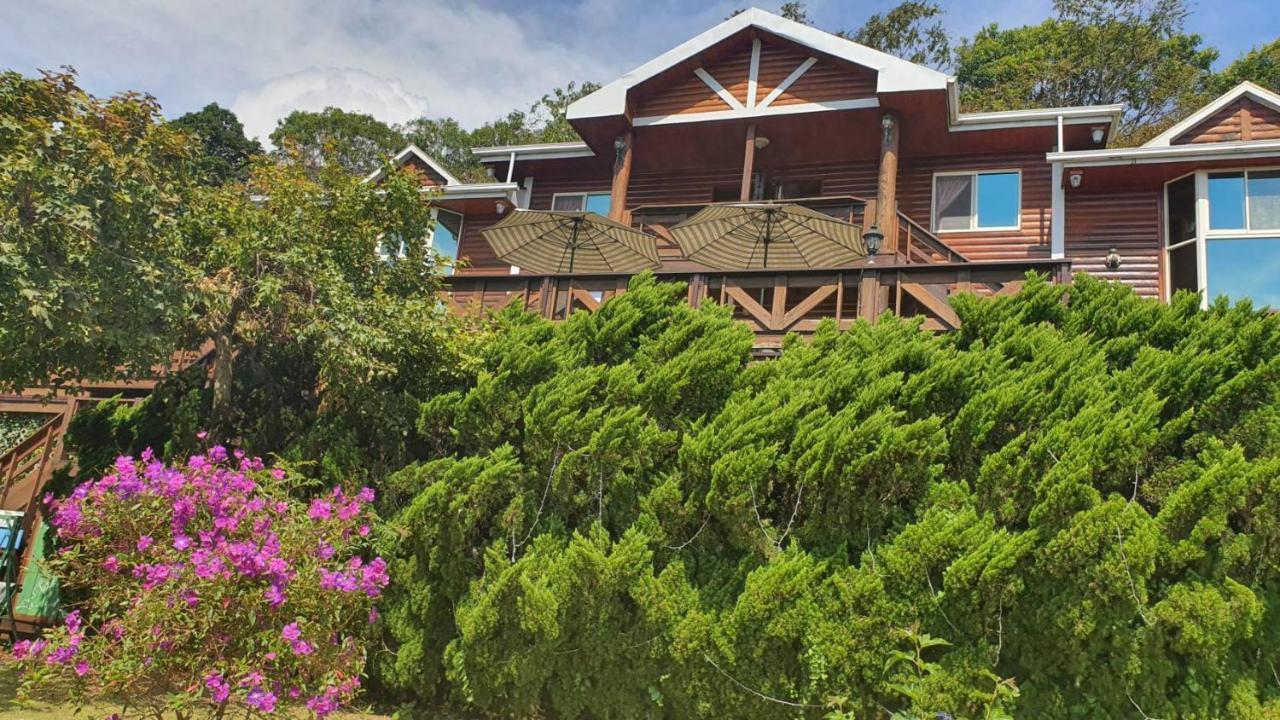 Yosemite Park B&B Ren'ai Exterior photo